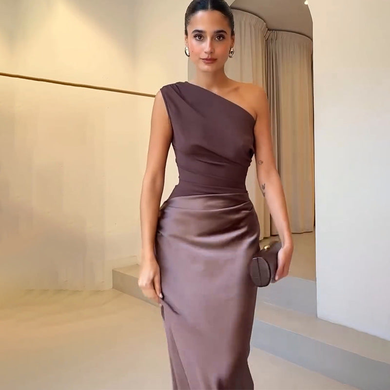 Solid Color Asymmetric Sleeveless Backless Bodycon Dress