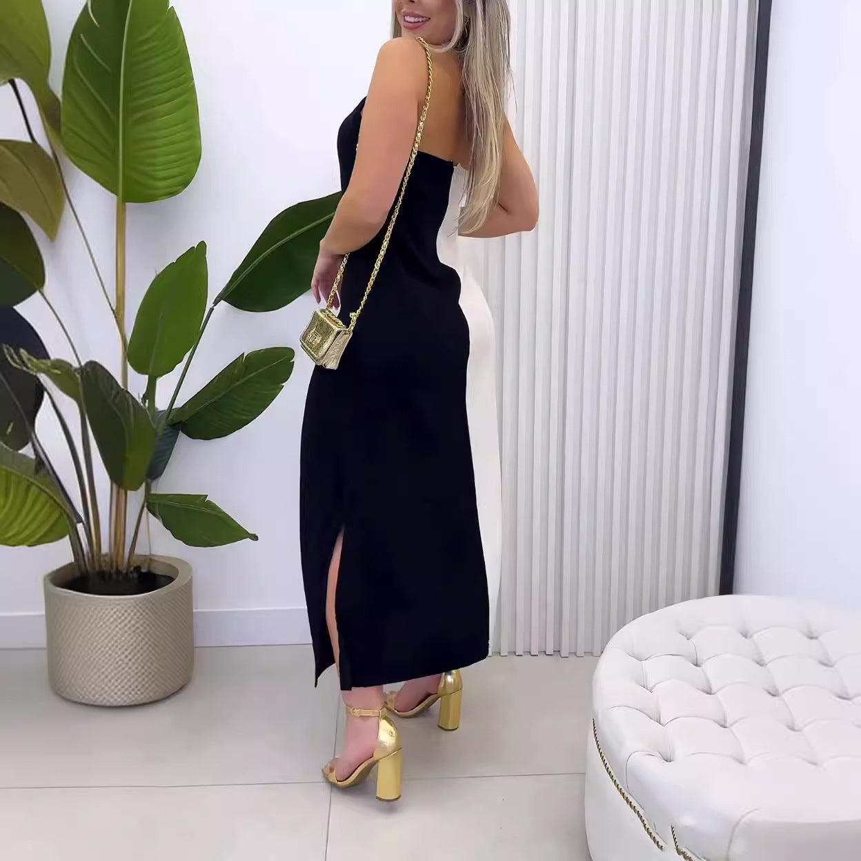 Solid Color Stitched Backless Split Dress