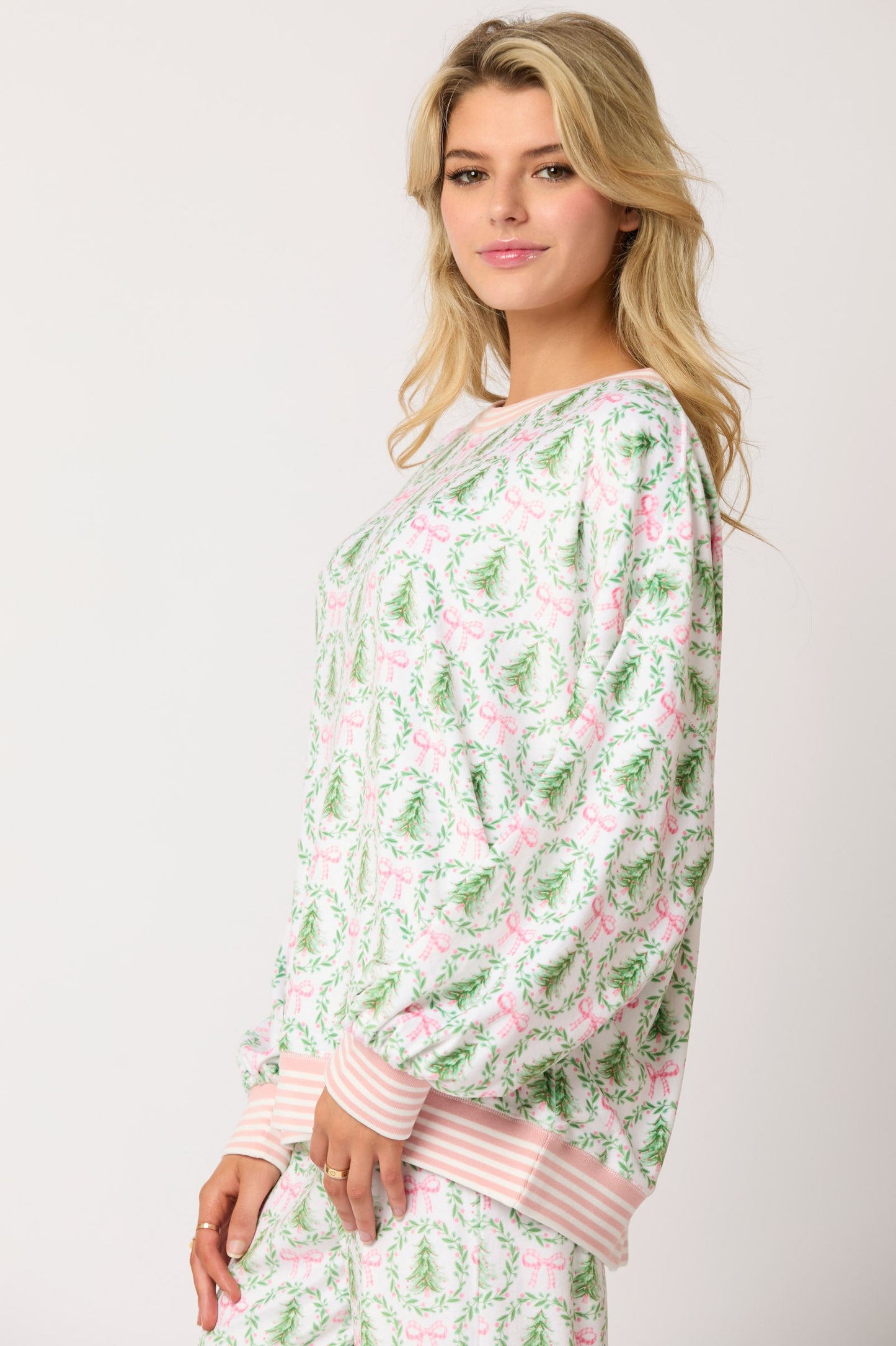 Holiday Wreath Pajama Set