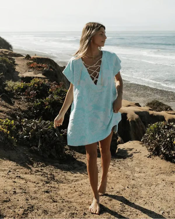 🏖️ Towel Cover-Up
