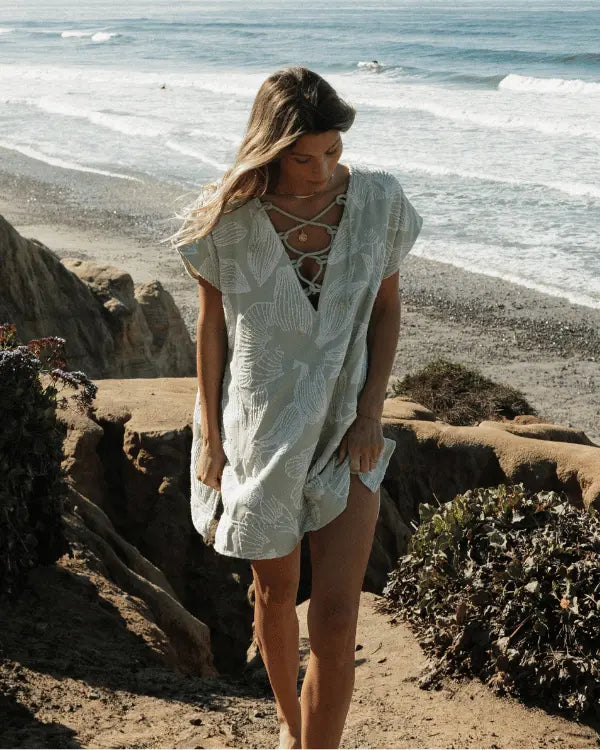 🏖️ Towel Cover-Up